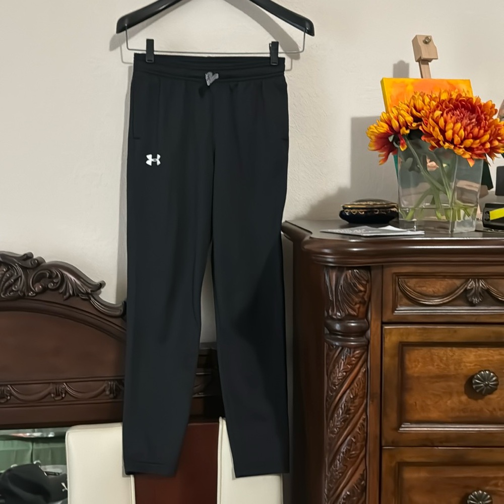 Under Armour Boys Black Sweatpants